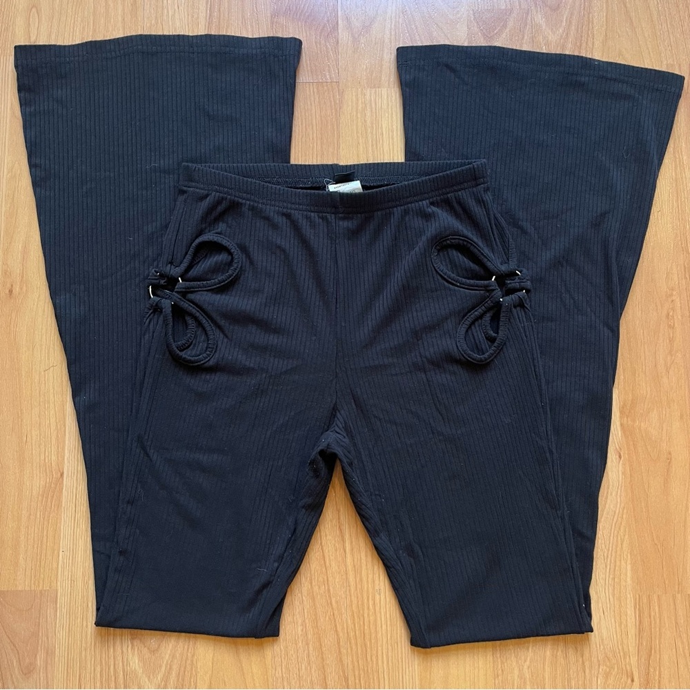 Shein ribbed flare pants with side cutouts